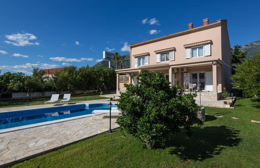Apartments Raskovic Radanovići Exterior foto
